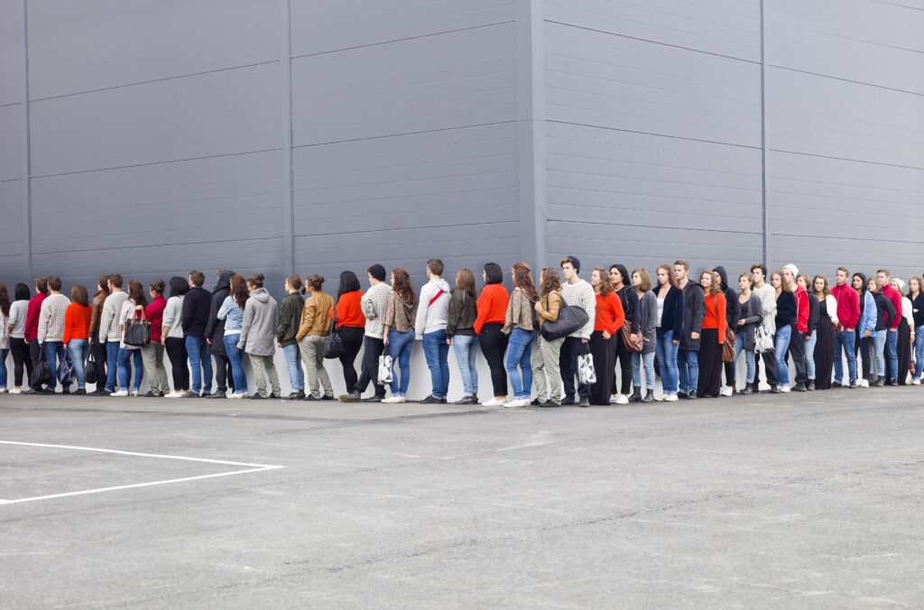 fila para a bolsa emprego