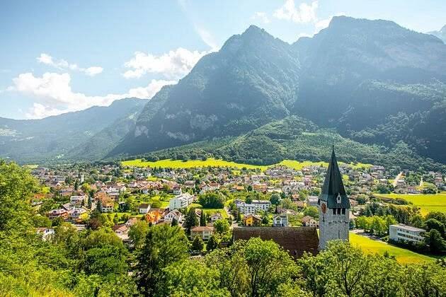 Descentralização Radical: A Revolução Silenciosa do Liechtenstein